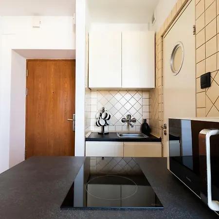 Korneysquare Centre Apartment *